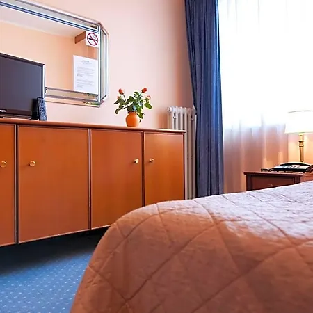 Rubin Hotel Düsseldorf
