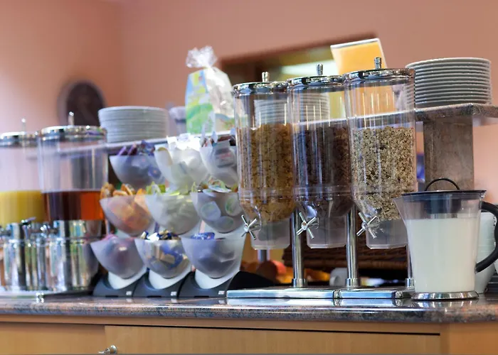 酒店 鲁宾酒店 3*